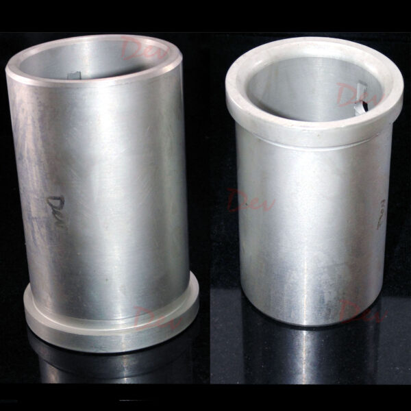 01-small-3-2.jpg Lister CS Twin Cylinder Main Bearing Set